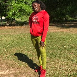 Meet your Posher, Cherdi